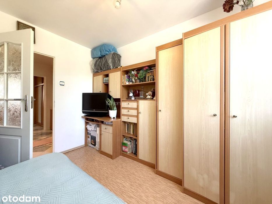 3 pokoje / CO miejskie / balkon / 1 piętro