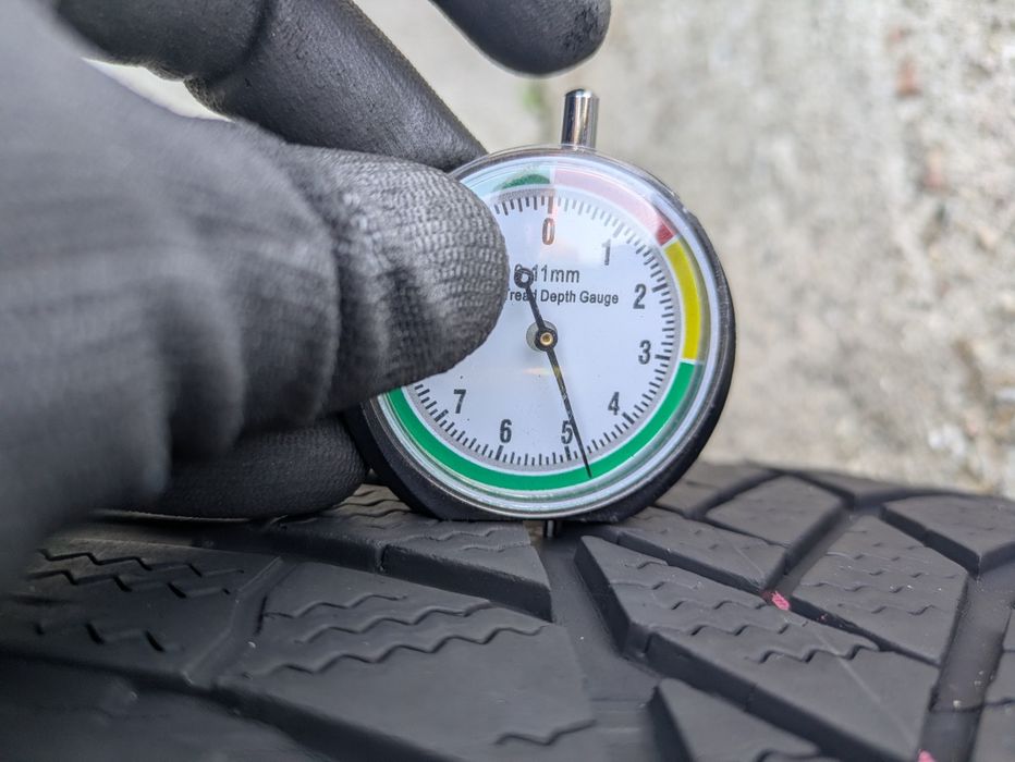 Bridgestone Blizzak LM005 255/40/18 opony zimowe 2023r 5 mm WYSYŁKA =30 zł