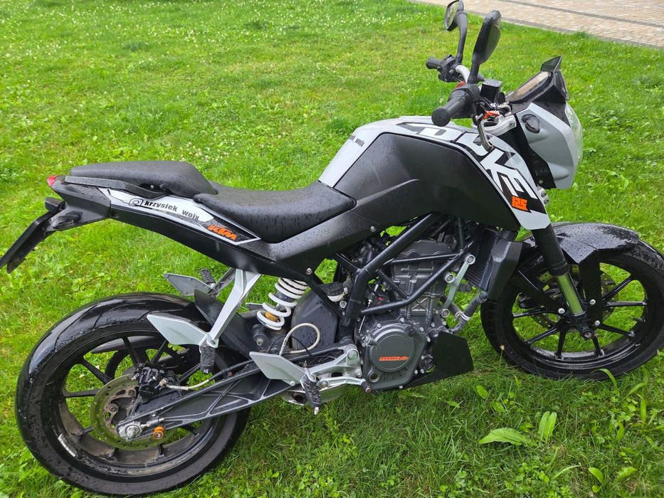 Motocykl Ktm duke 125
