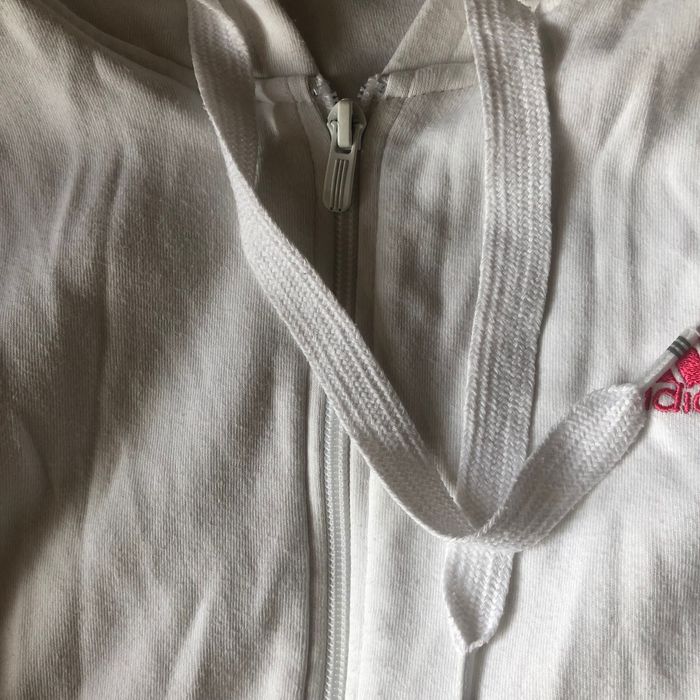 Biała bluza Adidas