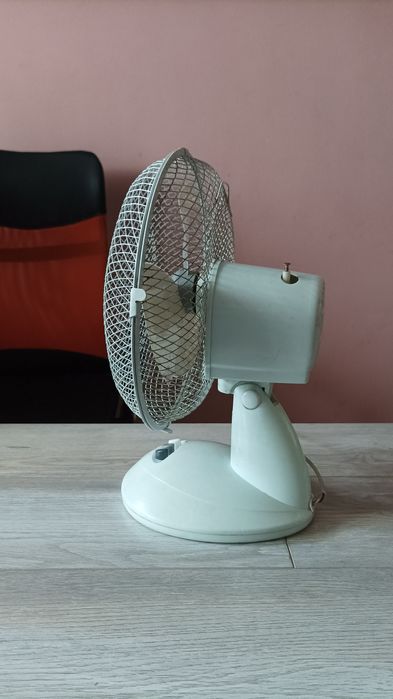 Вентилятор настольный Delfa TF-901.