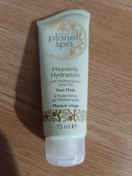 Маска для обличчя Avon