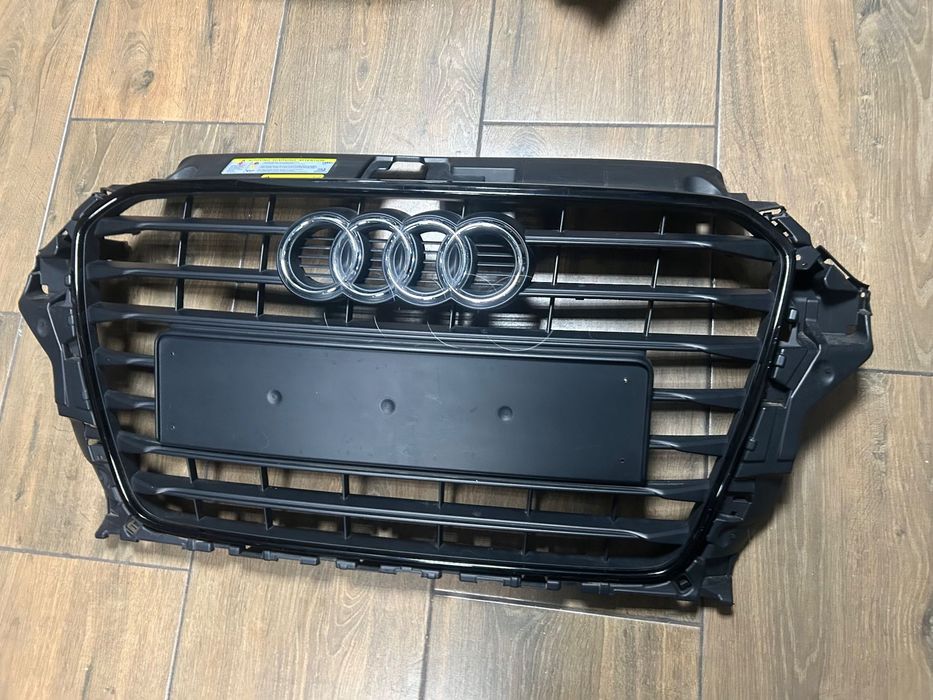 ATRAPA GRILL AUDI A3 8V 12-16 8V3853651 IGLA ORG