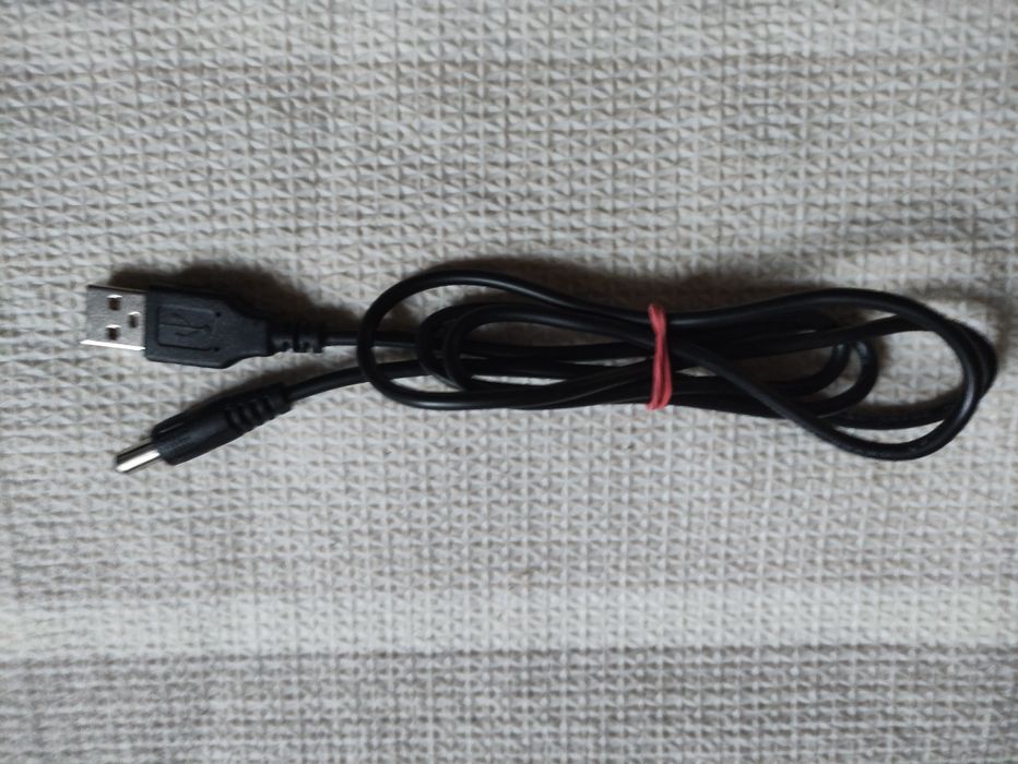 Кабель питания 5 вольт.