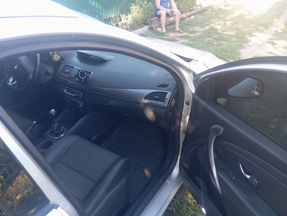 Renault Megane 2015 VIN VF1KZ140652608397 фото оголошення 6 з 8