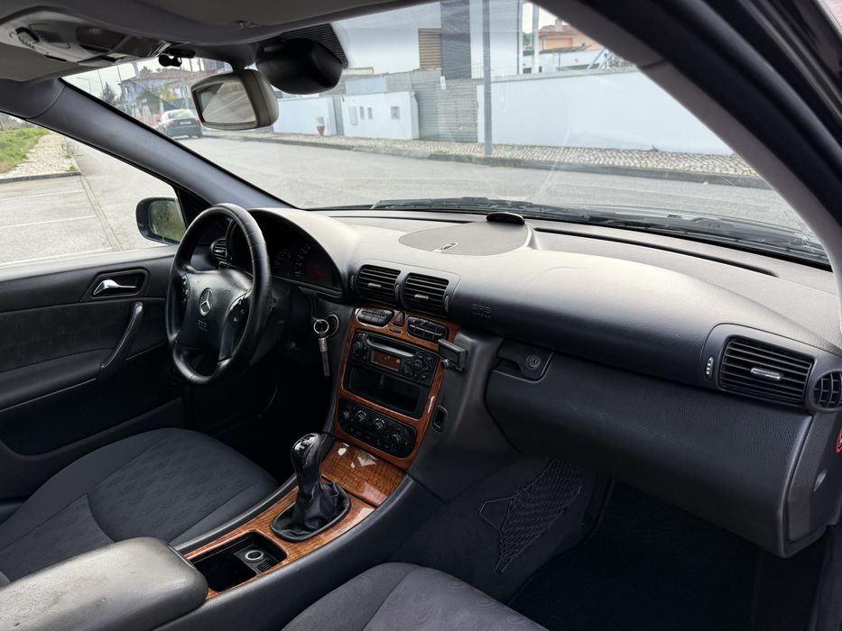 Mercedes Benz C220 CDi 2.2 143cv