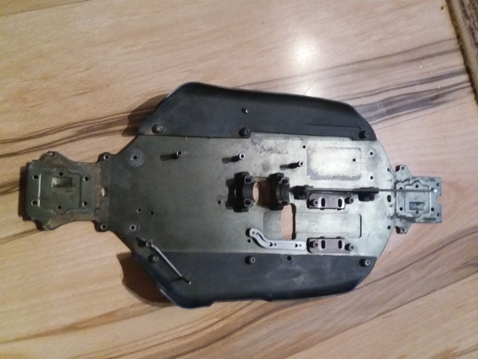 Thunder Tiger st-1 podłoga