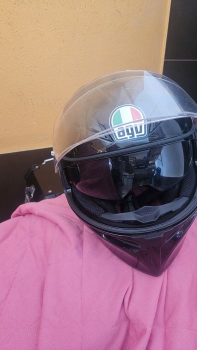 Capacete   agv   k3 preto brilhante