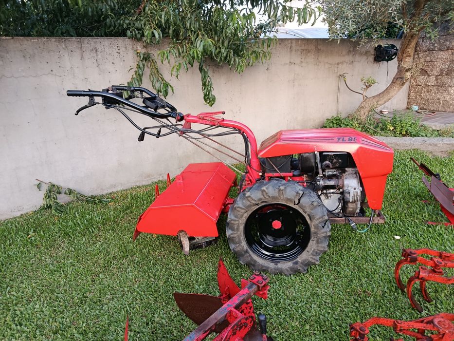 motocultivador arranque elétrico/ Alfaias