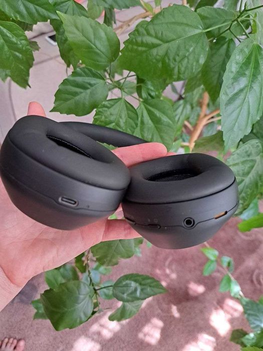 Навушники Sony WH-1000XM5
