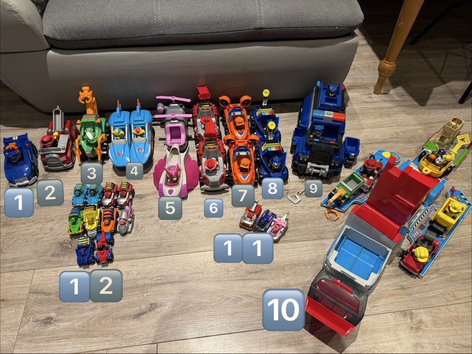 Продам много машин щенячего патруля