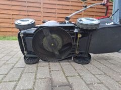 Sprzedam kosiarkę