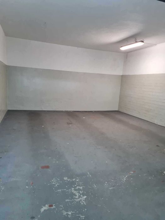 Magazyn 12 i 40 m2