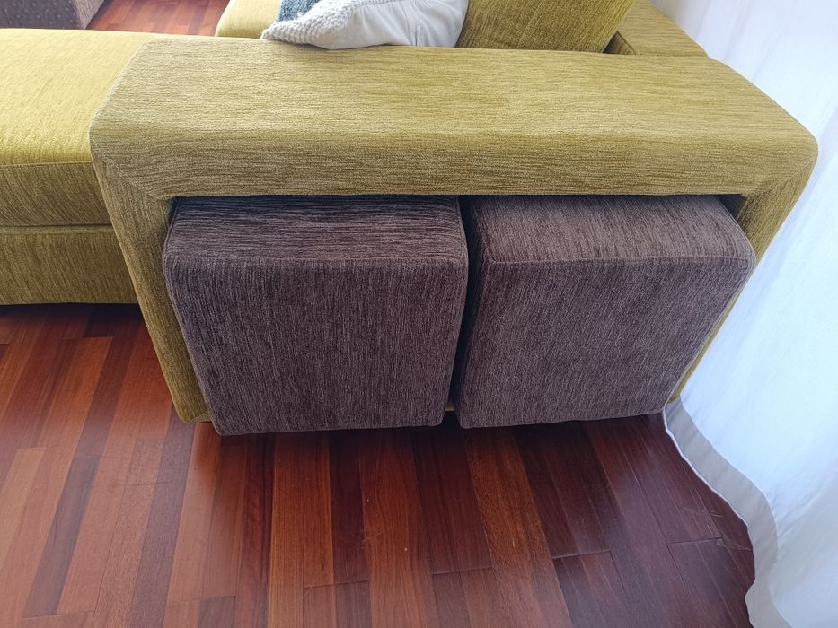 Sofá chaise longue à esquerda