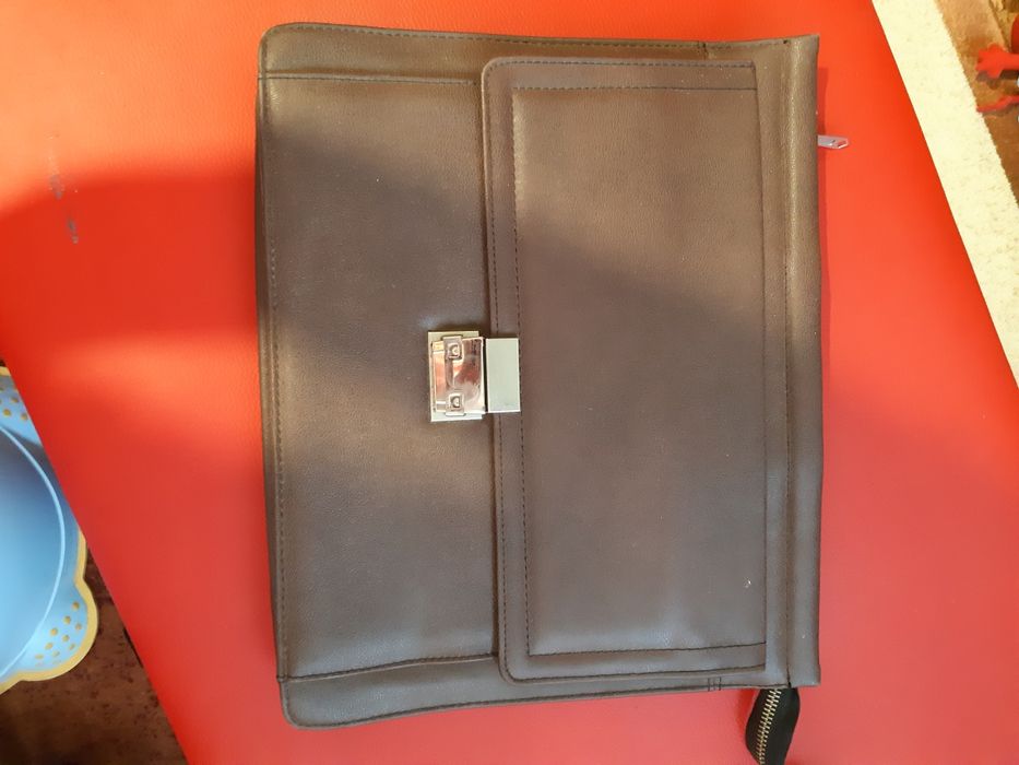 Кожа . натуральная 2400 гр Германия