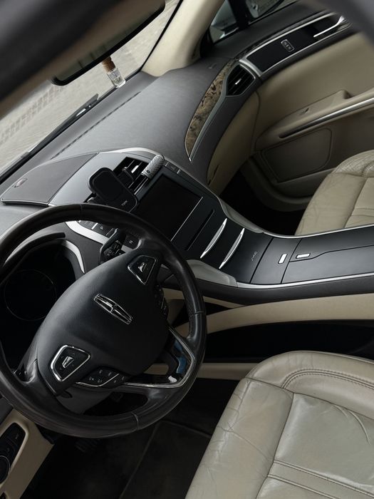 Продам авто Lincoln MKZ