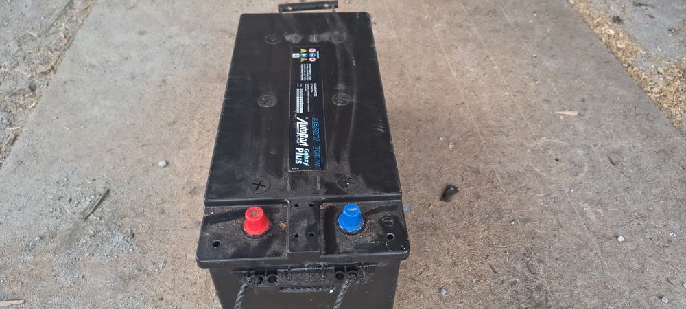 Akumulator 185 ah 12v
