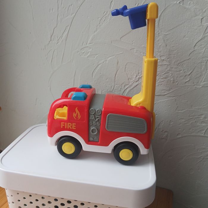Пожарка,пожарна машина,машинка