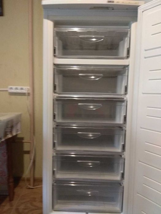 Морозильна камера