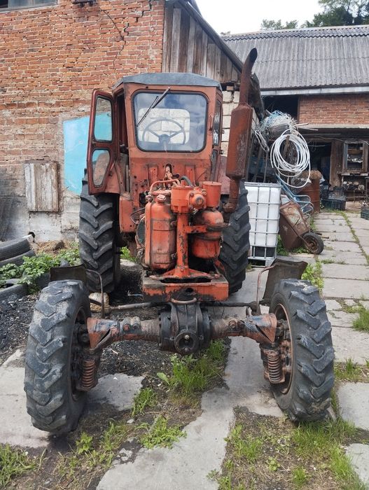 Продаю трактор Т40