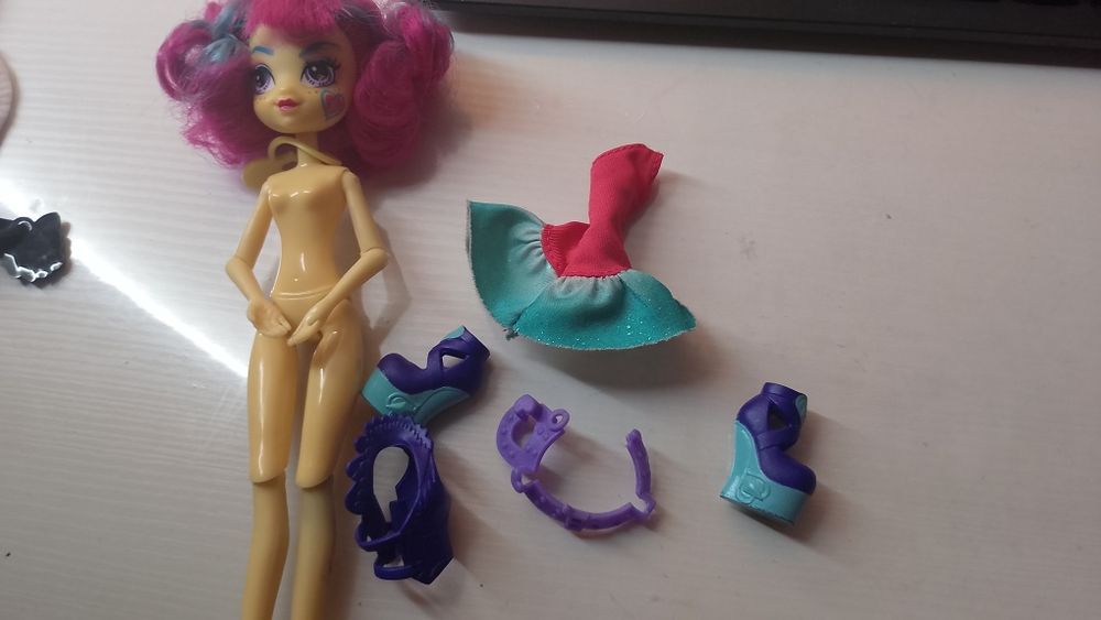 sour sweet hasbro equestria girls my little pony