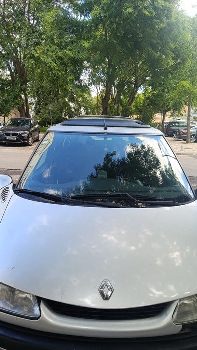 Vende - se carro Renault JE space