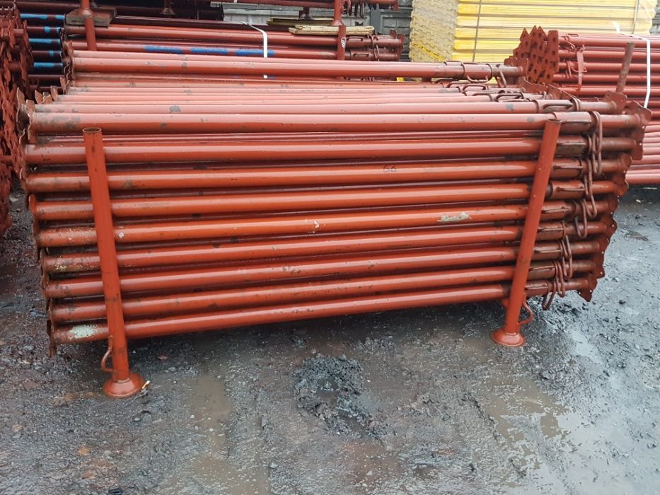 Stemple budowlane Sztyce Podpory Płyta szalunkowa Doki Trójnogi