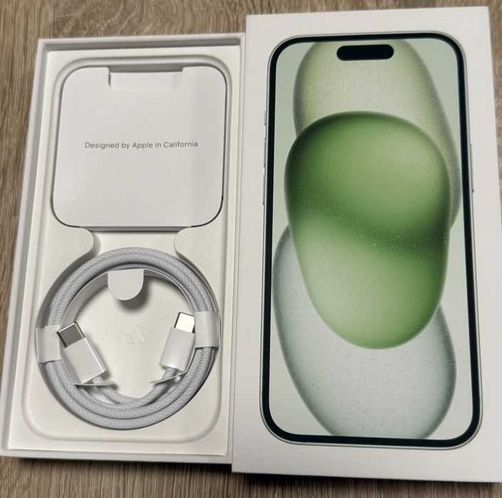 iPhone 15 128 GB Green