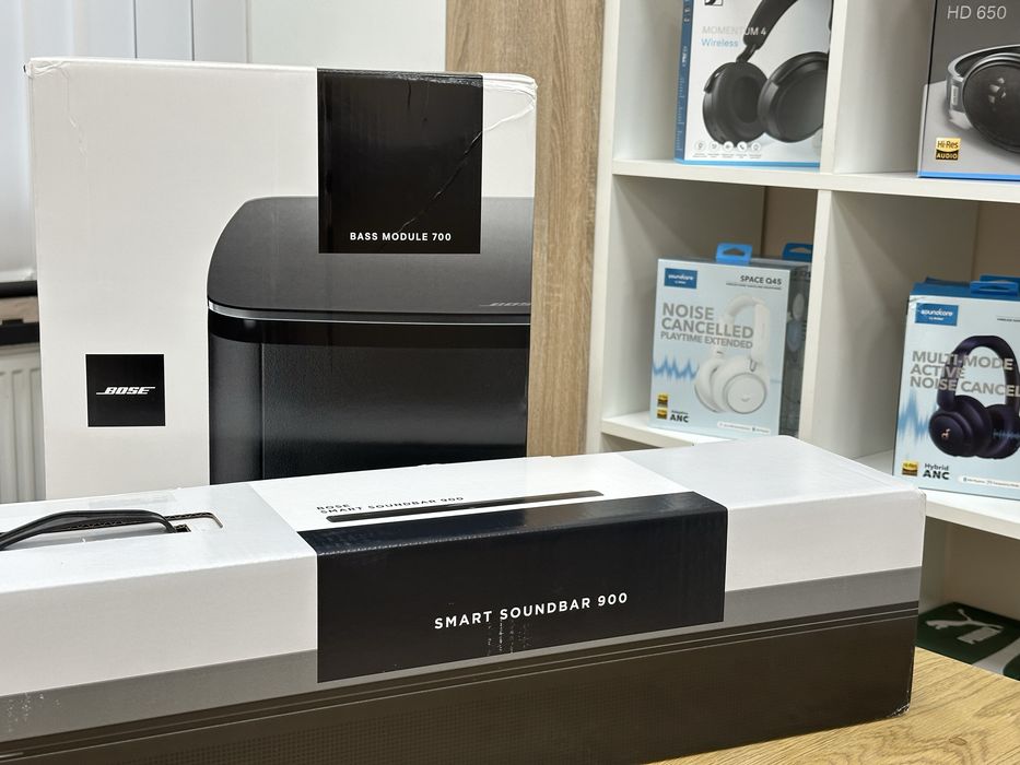 Комплект акустики Bose Smart Soundbar 900 + сабвуфер Bass Module 700