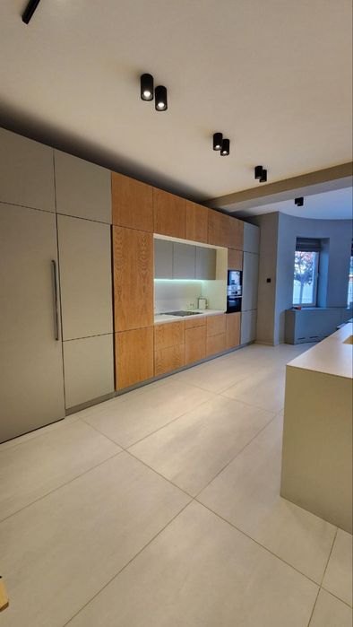 ПЕРВАЯ Аренда дома в Совиньоне, гараж, бассейн