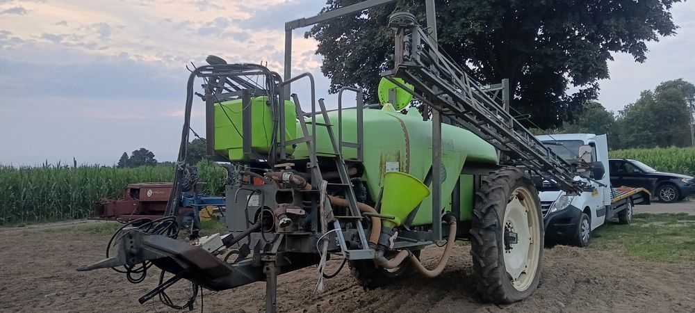 Opryskiwacz 3000l