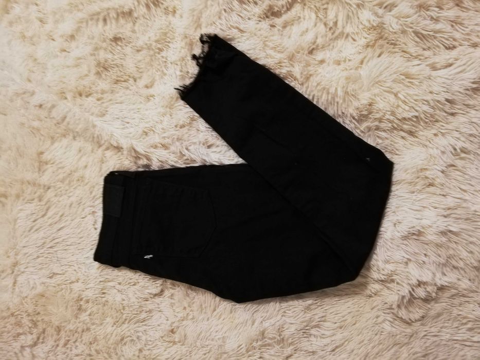 spodnie jeansy czarne Levis S 36 spodnie Levis W29 L34 czarne