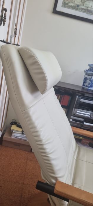 Cadeira relax/massagens em pele sintética