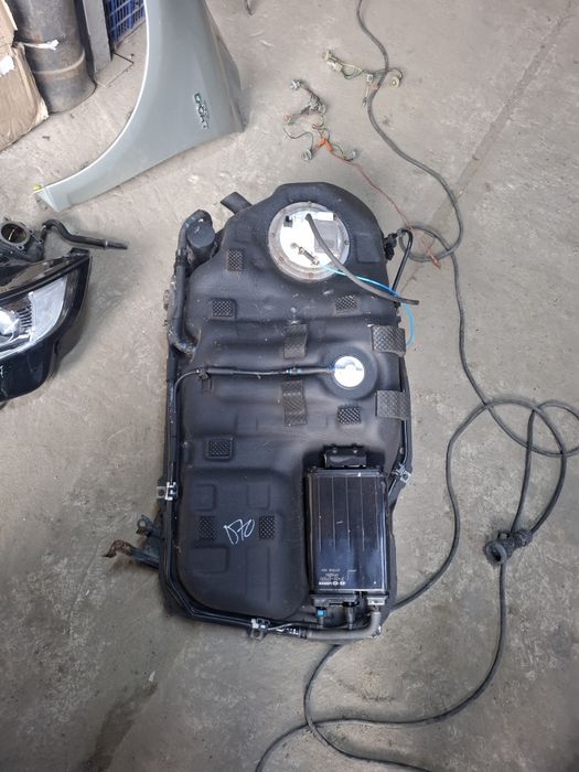 Бак палива вугільний фільтр hyundai tucson iii gdi 31100-d7000