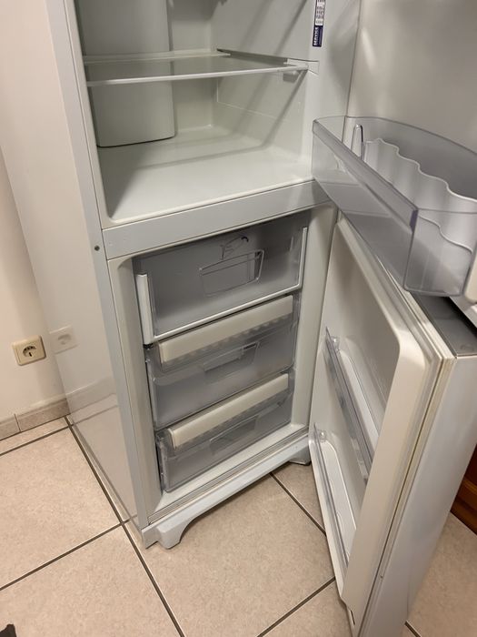 Frigorifico INDESIT combinado