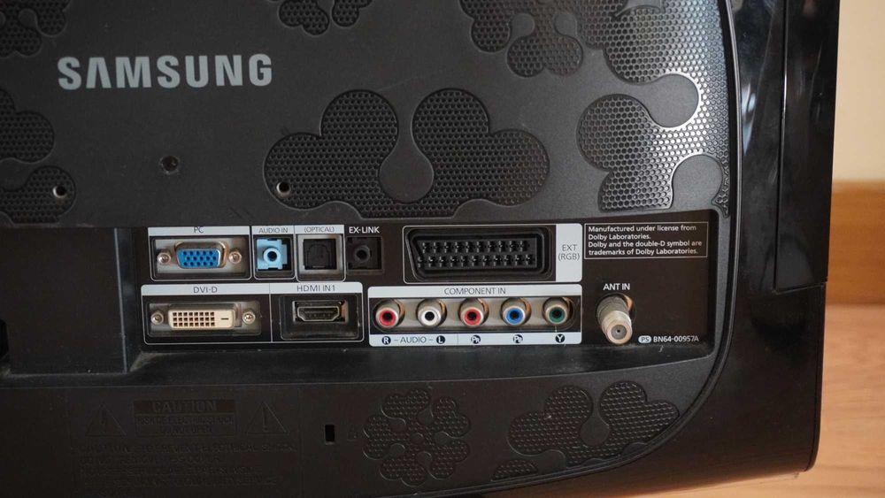Monitor TV Samsung 19 polegadas com comando