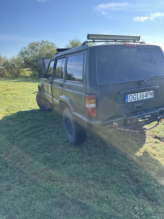 Продам гранд черокі