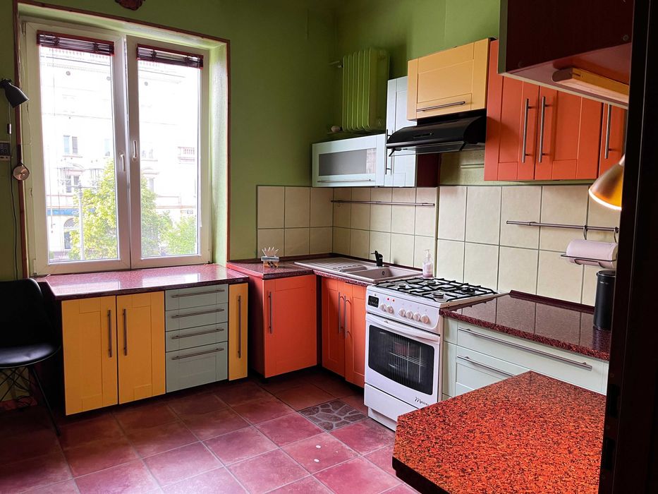 sprzedam mieszkanie 50m 2pok. centrum Kielc