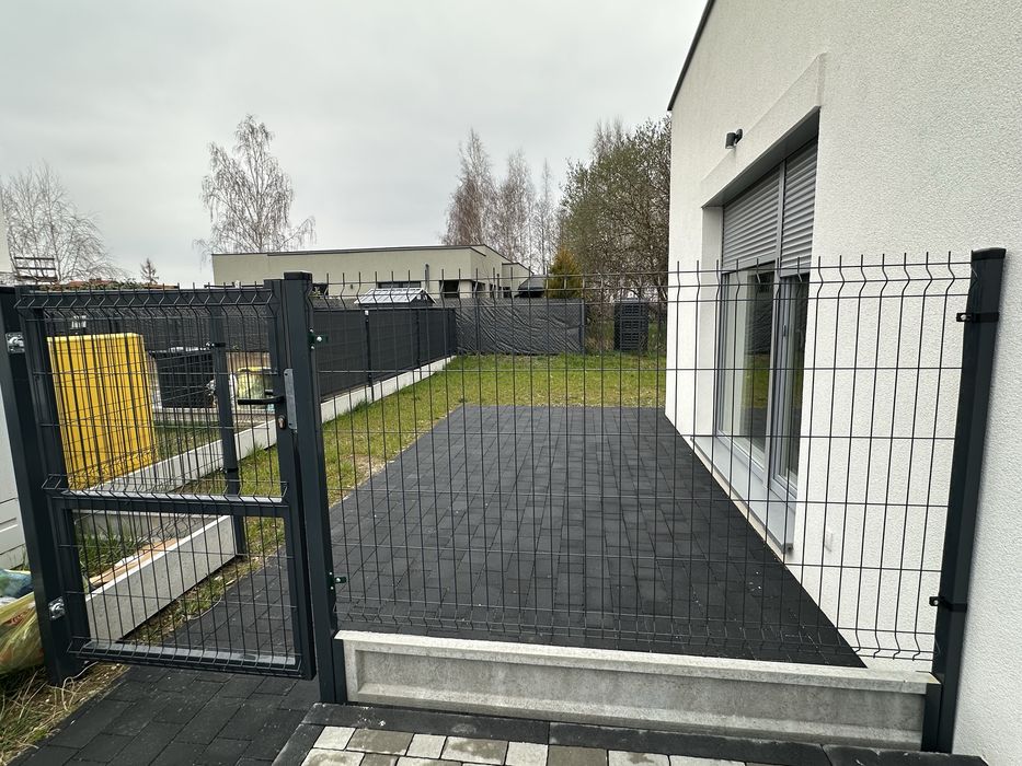 Wynajem. Mieszkanie / domek bezczynszowy z ogrodem i prywatnym parkingiem. Żory - Więcej