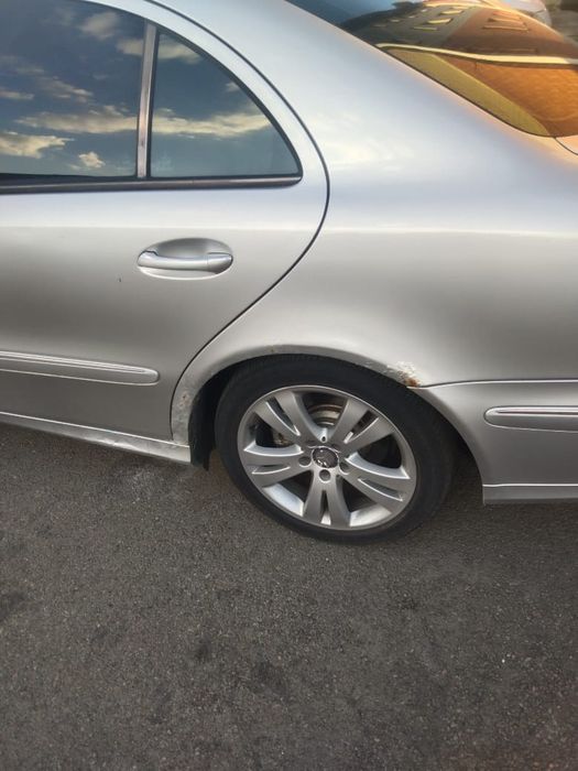 Mersedes-benz E320