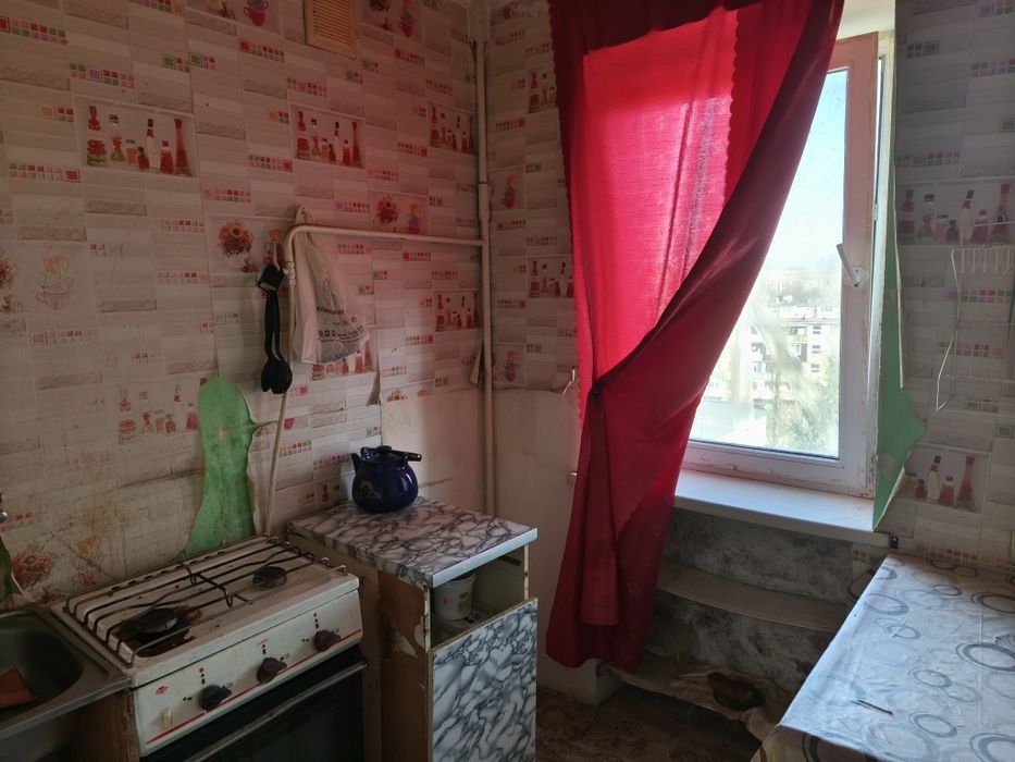 Продается гостинка Киевский рынок