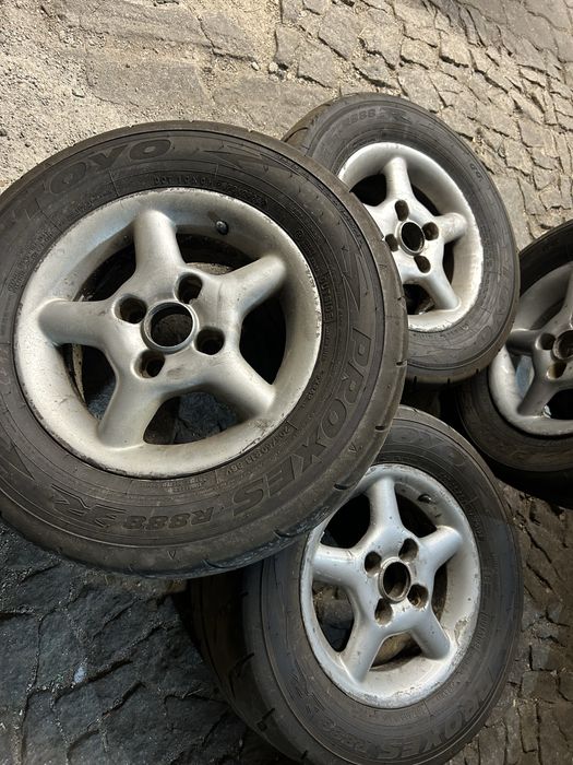 Jantes R13 4x100 Toyo r888r