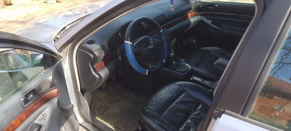 Audi a4  1.8 gaz  125KM