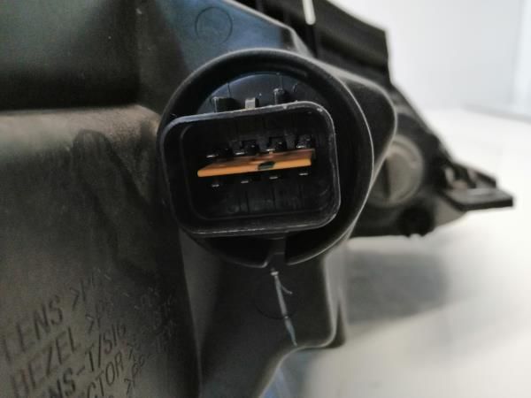 Ótica / farol esquerda HYUNDAI i10 (PA)