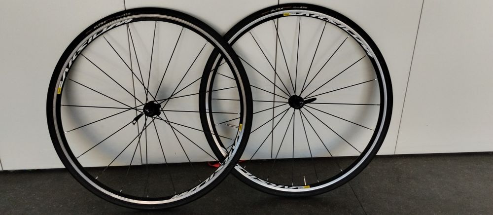 Rodas Mavic Aksium