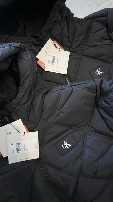 Куртка Сalvin Klein XS S Стьобана куртка Кельвін Кляйн жіночий пуфер