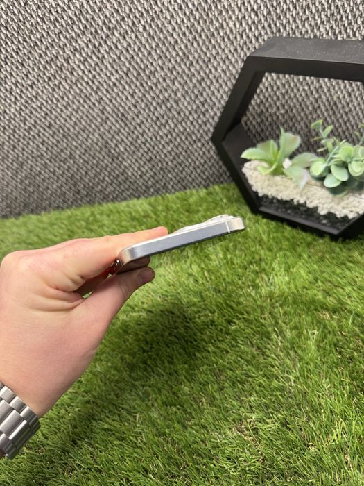 iPhone 15 Pro Max 256Gb АКБ 93% Neverlock White Titanium Айфон