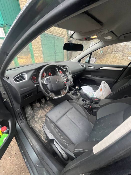 Citroen C4 продам