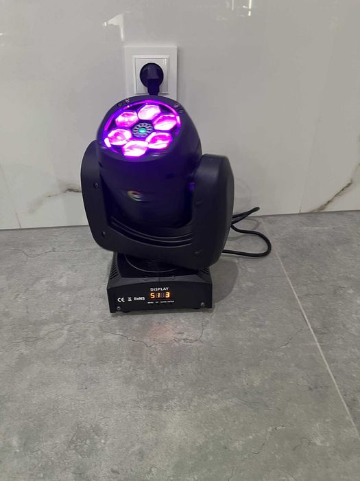 2 głowy Light4me Wizzard, ruchoma głowa LED z laserem/Komis Krzysiek