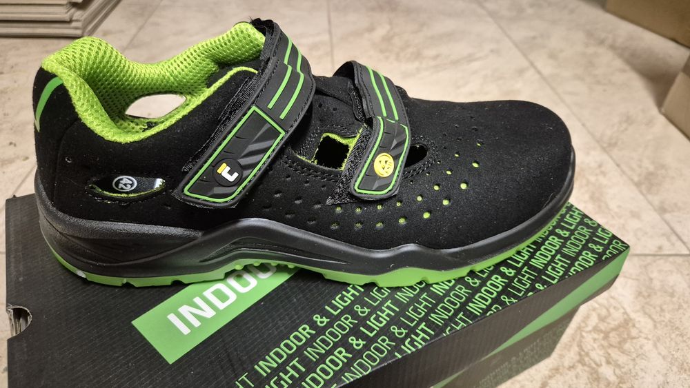 Sprzedam buty robocze